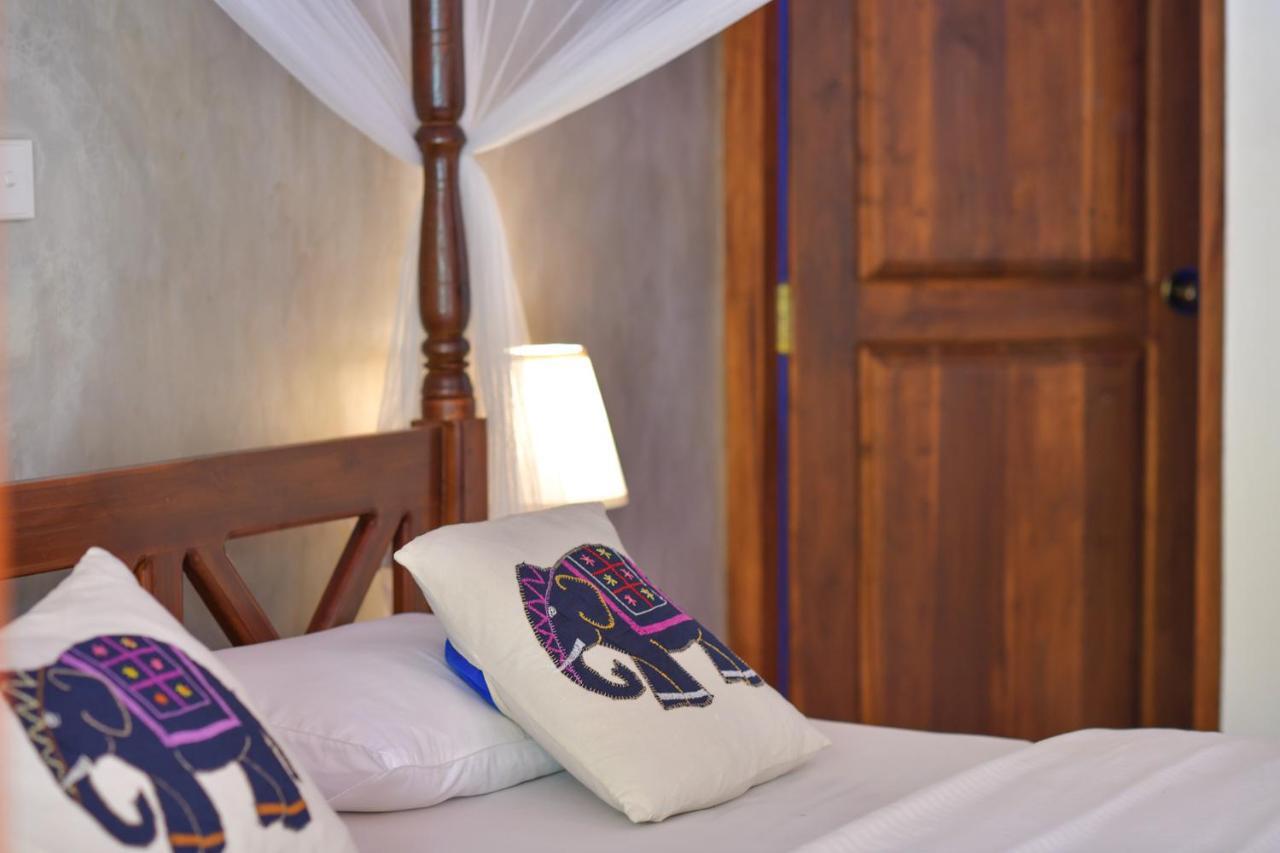 De Silva Palm Resort Kalpitiya Kültér fotó